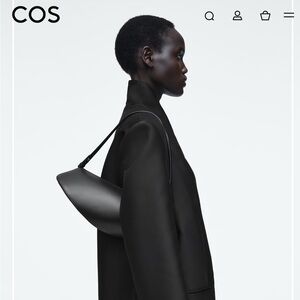 COS Cove Clutch Bag Leather